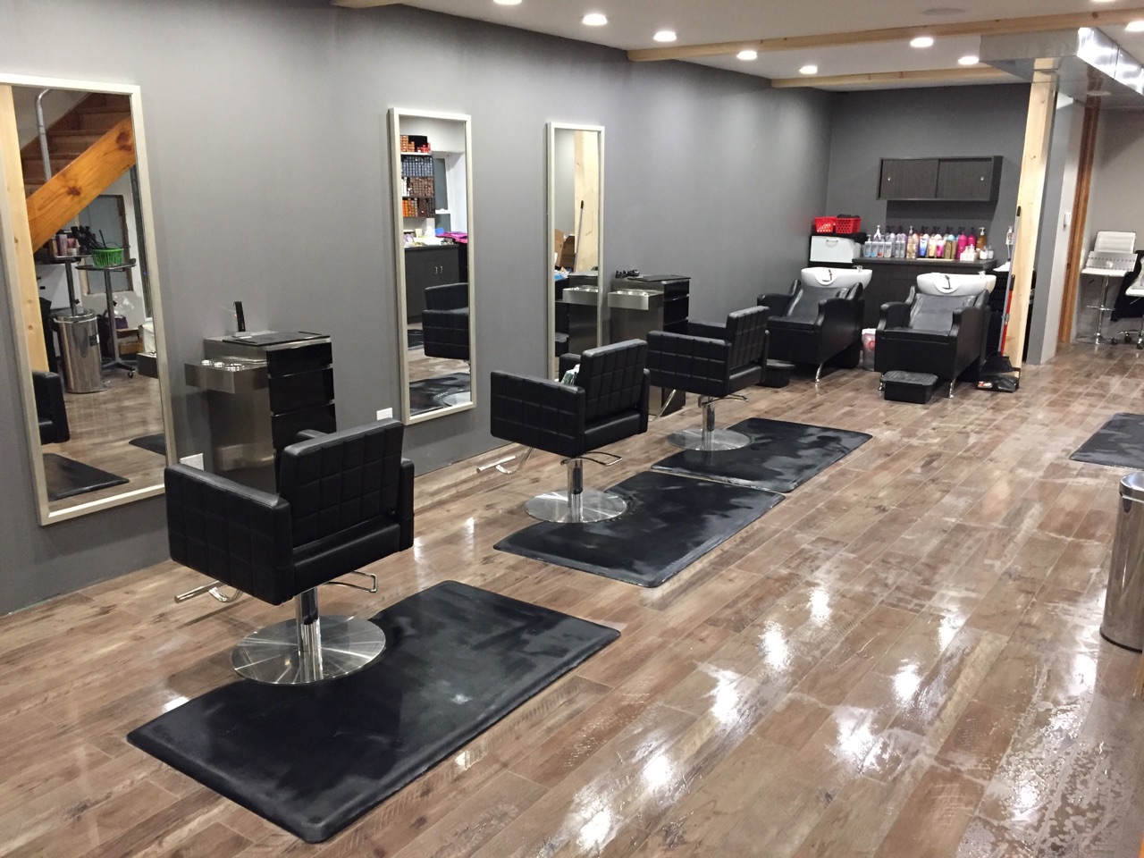 Clear Lake Salon